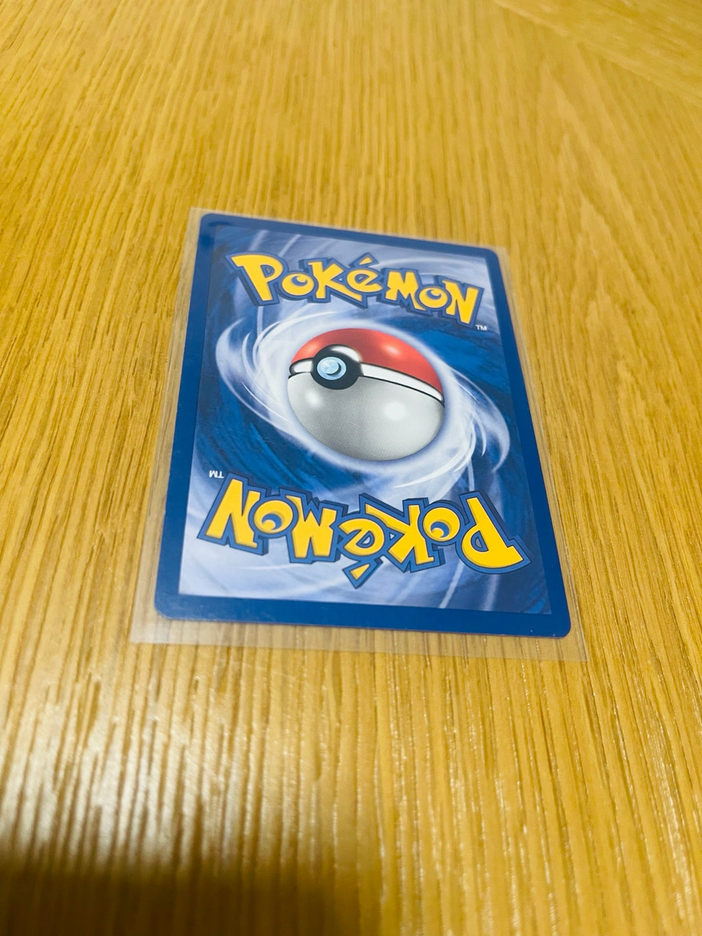 Abra Base Set 1.ª edición española, reverso de la carta fotografiada