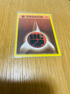 Energía Lucha Base Set 1.ª edición española, anverso de la carta fotografiada