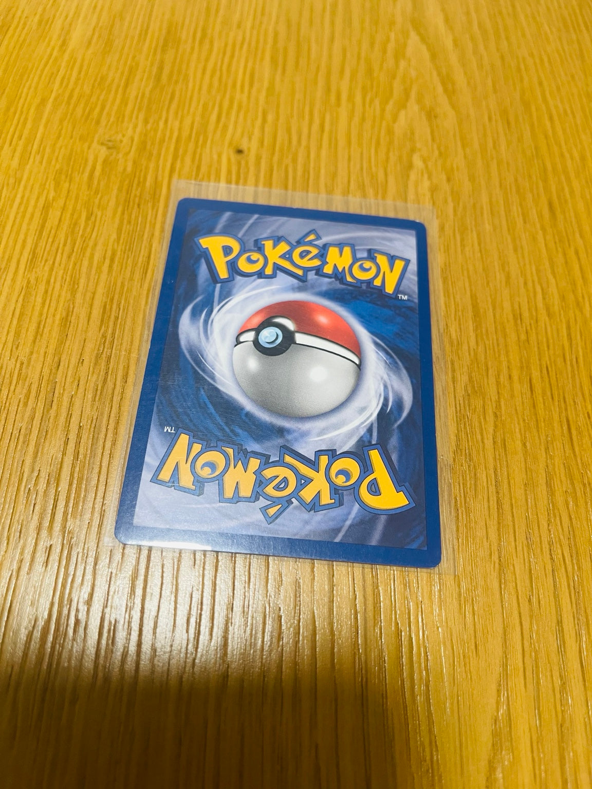 Haunter Base Set 1.ª edición española, reverso de la carta fotografiada