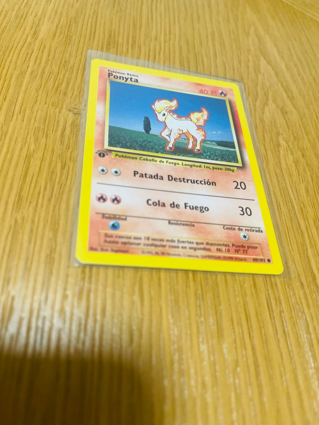 Ponyta Base Set 1.ª edición española, anverso de la carta fotografiada