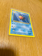 Starmie Base Set 1.ª edición española, anverso de la carta fotografiada