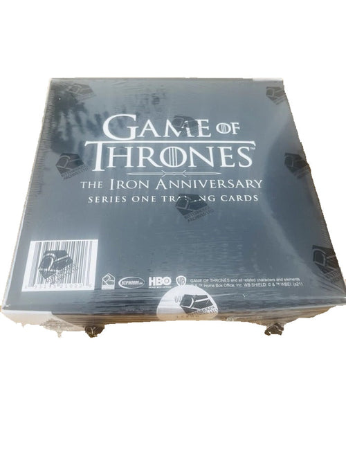 Caja Game of Thrones The Iron Anniversary Series One precintada, vista reverso; fotografía real del ejemplar · fondo blanco