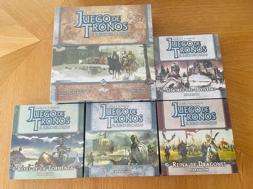 Vista del lote completo de Juego de Tronos LCG