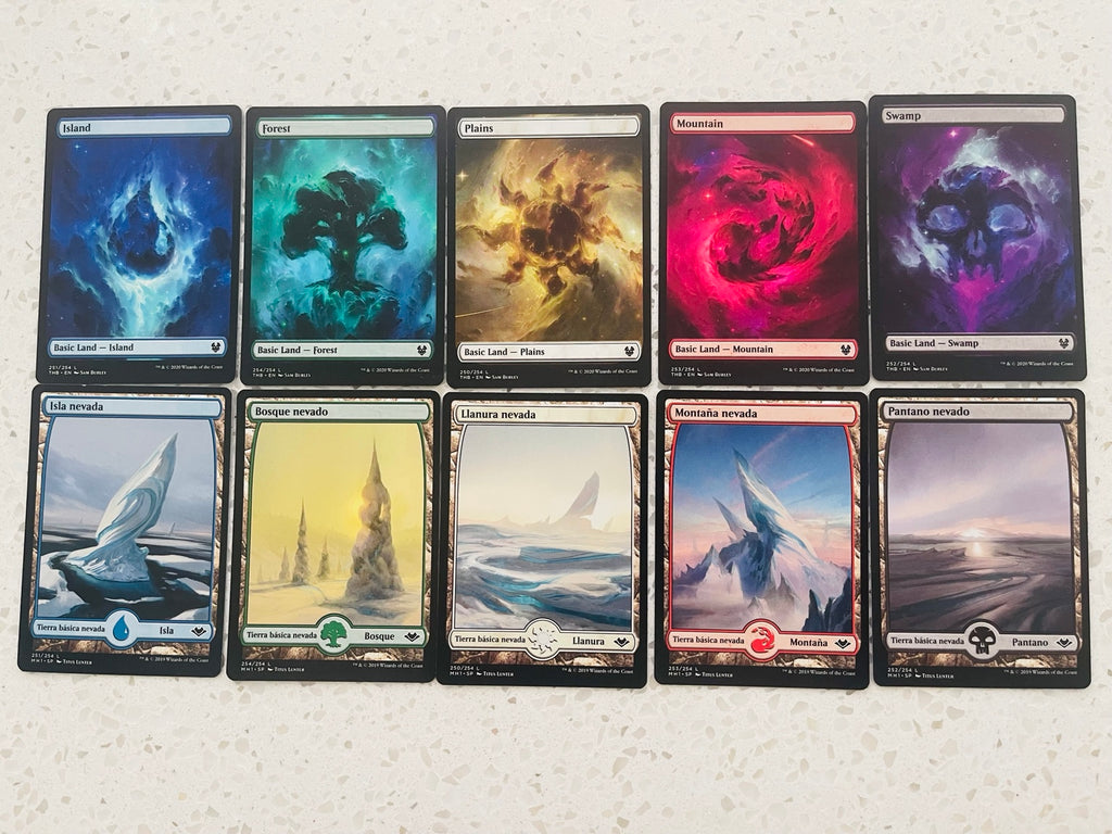 Diez tierras Magic: cinco full art en inglés y cinco nevadas en español